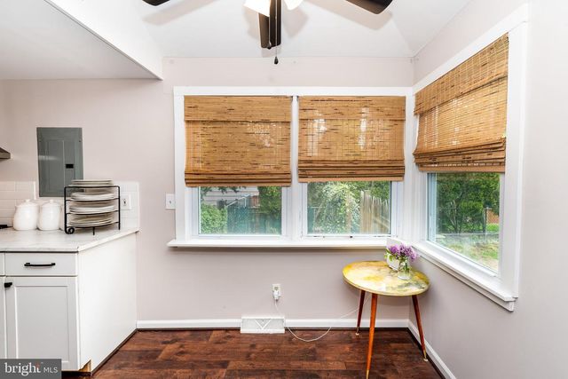 46 W CAPE MAY AVE, Ocean Gate, NJ 08740