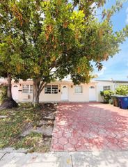 1077 SW 2nd St 2, Hallandale Beach, FL 33009