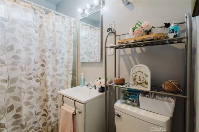 45437 Andale Avenue, Lancaster, CA 93535