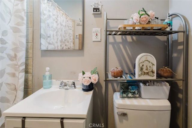 45437 Andale Avenue, Lancaster, CA 93535