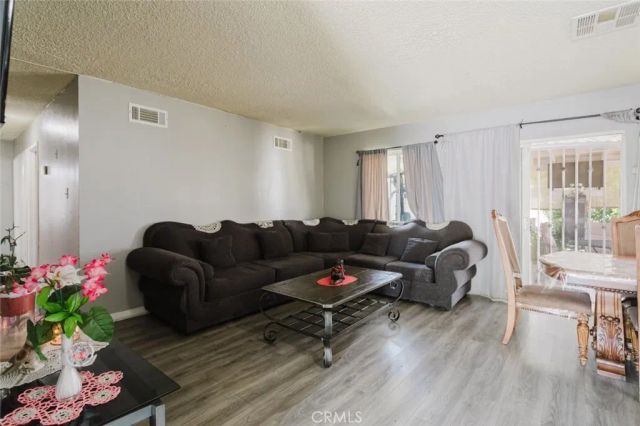 45437 Andale Avenue, Lancaster, CA 93535