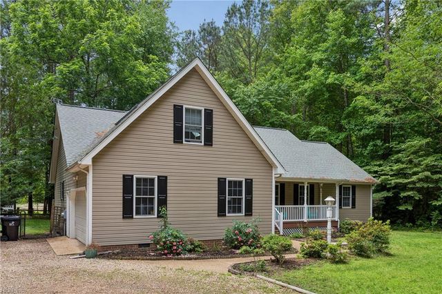 505 Plantation Rd, North, VA 23128