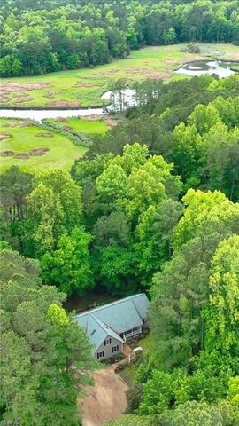 505 Plantation Rd, North, VA 23128