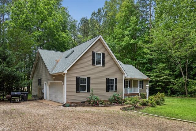 505 Plantation Rd, North, VA 23128