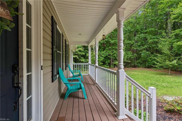 505 Plantation Rd, North, VA 23128