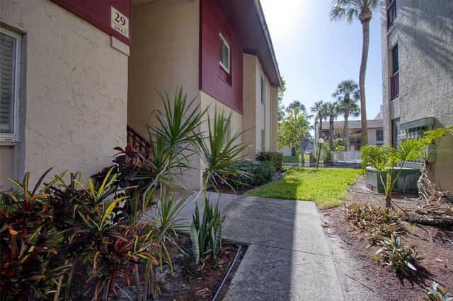 3865 S LAKE DRIVE 148, Tampa, FL 33614