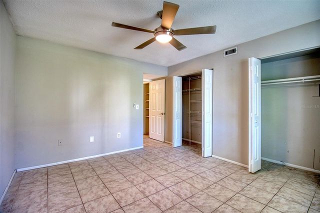 3865 S LAKE DRIVE 148, Tampa, FL 33614