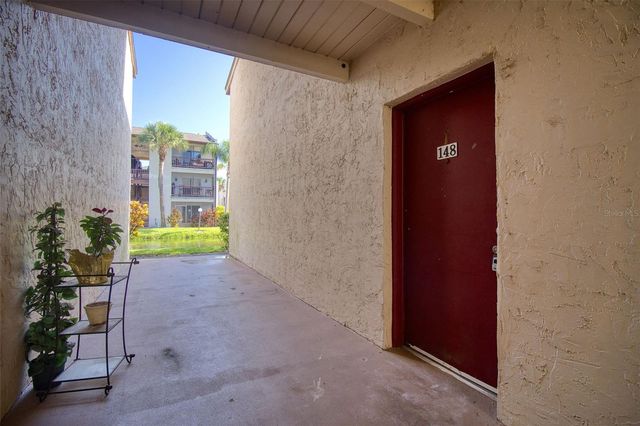 3865 S LAKE DRIVE 148, Tampa, FL 33614