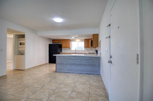 3865 S LAKE DRIVE 148, Tampa, FL 33614