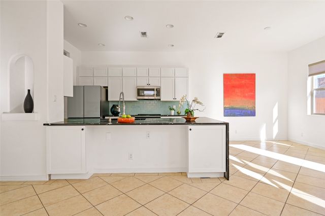 4725 Sundial Way, Santa Fe, NM 87507