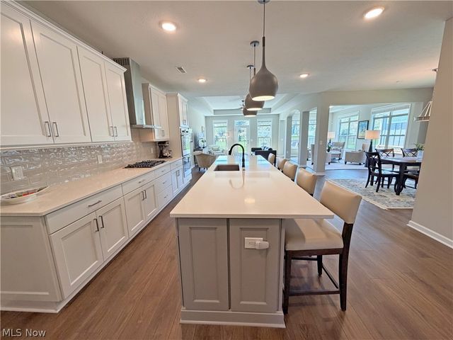 3388 Willow Lane, Akron, OH 44333