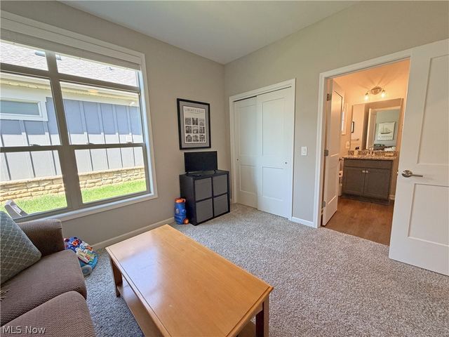 3388 Willow Lane, Akron, OH 44333