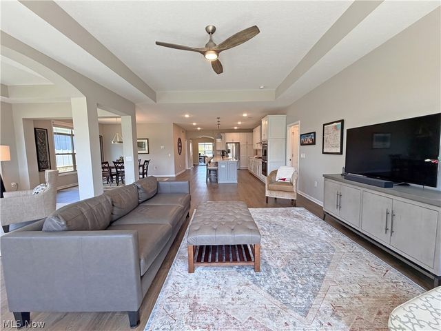 3388 Willow Lane, Akron, OH 44333