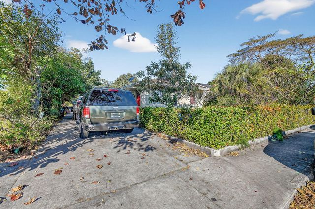 721 N F Street 2, Lake Worth Beach, FL 33460