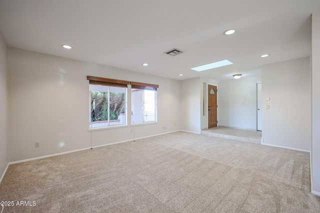 2101 E REDFIELD Road, Phoenix, AZ 85022