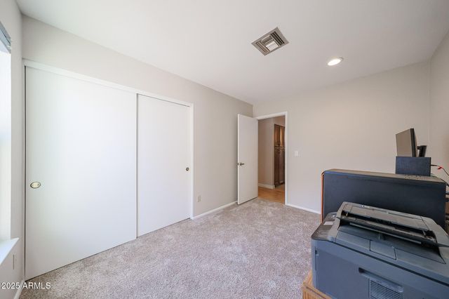 2101 E REDFIELD Road, Phoenix, AZ 85022