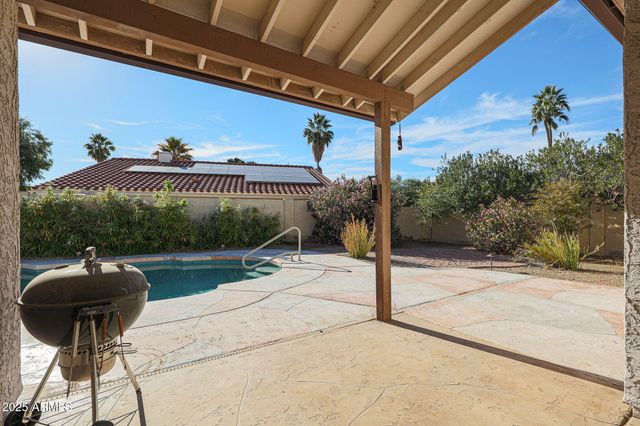 2101 E REDFIELD Road, Phoenix, AZ 85022