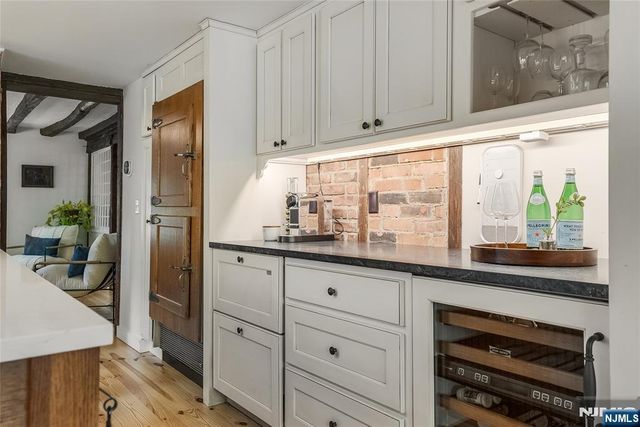 36 Main Street, Mendham Township, NJ 07960