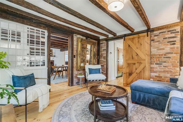 36 Main Street, Mendham Township, NJ 07960