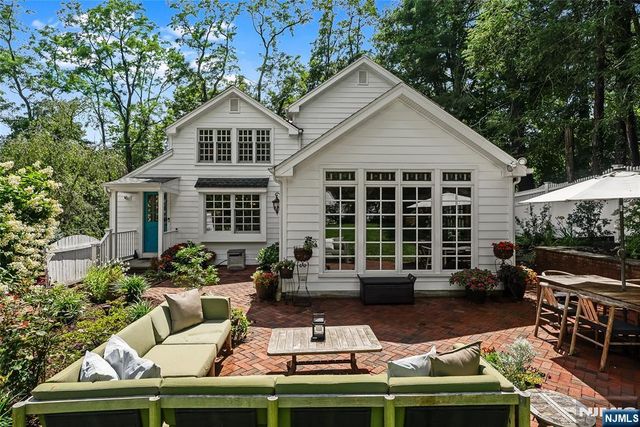 36 Main Street, Mendham Township, NJ 07960