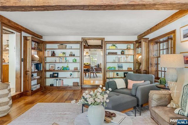 36 Main Street, Mendham Township, NJ 07960