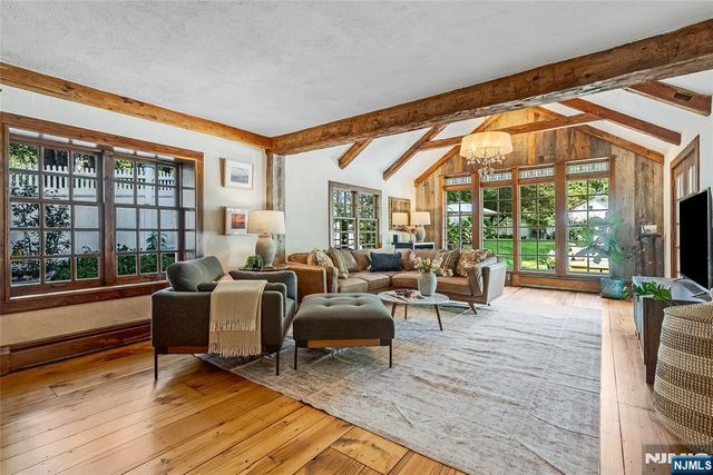36 Main Street, Mendham Township, NJ 07960