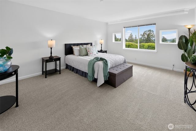 8033 118th Avenue NE, Kirkland, WA 98033