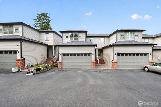 8033 118th Avenue NE, Kirkland, WA 98033