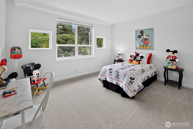 8033 118th Avenue NE, Kirkland, WA 98033