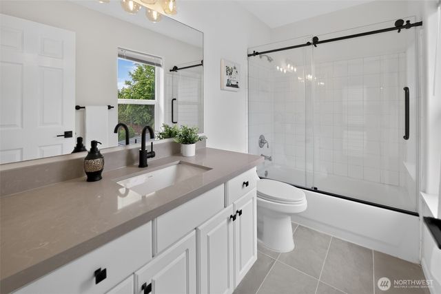 8033 118th Avenue NE, Kirkland, WA 98033