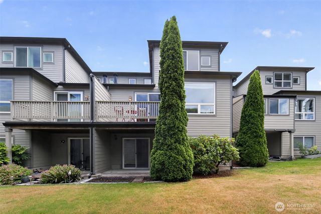 8033 118th Avenue NE, Kirkland, WA 98033