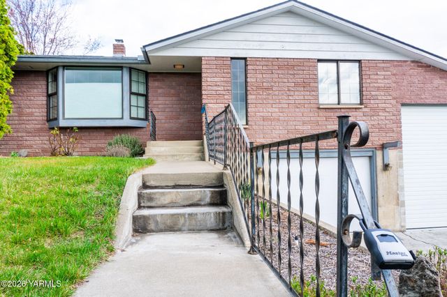 4007 Mountainview Ave, Yakima, WA 98901