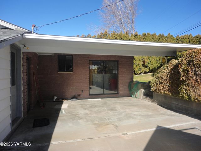 4007 Mountainview Ave, Yakima, WA 98901