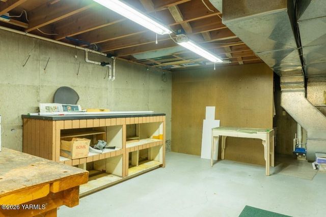 4007 Mountainview Ave, Yakima, WA 98901