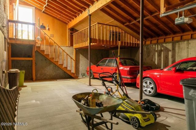 4007 Mountainview Ave, Yakima, WA 98901