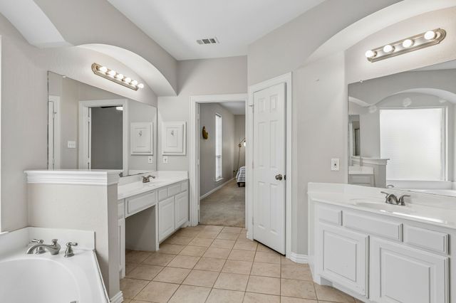 2245 Jaguar Drive, Frisco, TX 75033