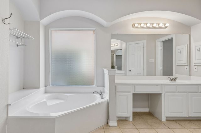 2245 Jaguar Drive, Frisco, TX 75033