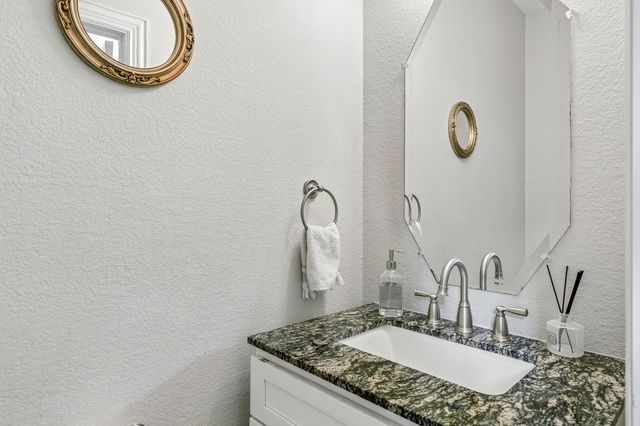 2245 Jaguar Drive, Frisco, TX 75033