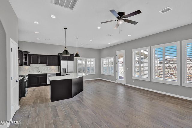 12409 Savvy Love Lane, El Paso, TX 79928