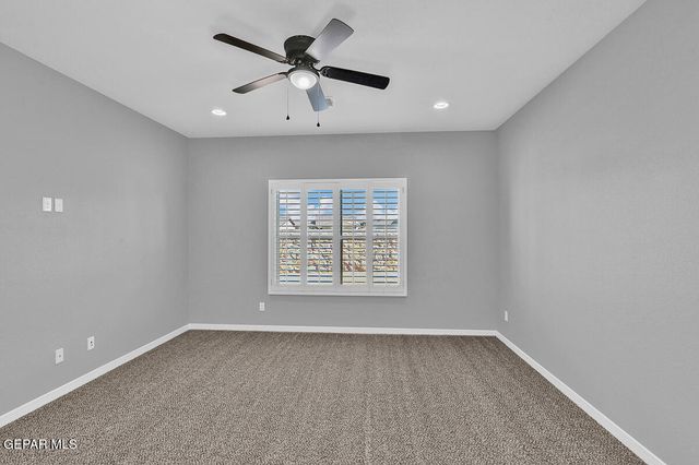 12409 Savvy Love Lane, El Paso, TX 79928