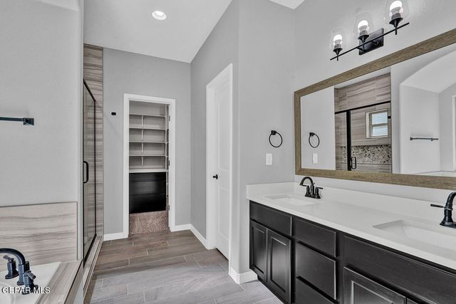 12409 Savvy Love Lane, El Paso, TX 79928