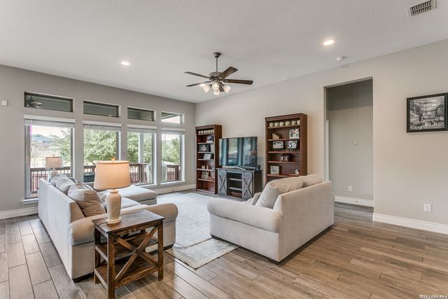 5413 Hartley, Schertz, TX 78108