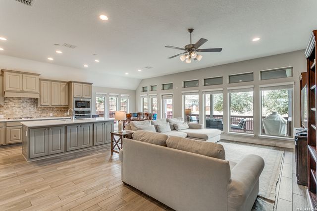 5413 Hartley, Schertz, TX 78108