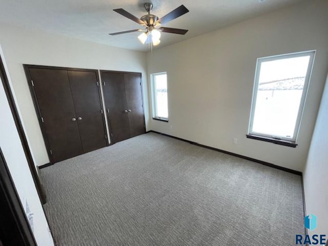 3514 S Heather Ave Avenue, Sioux Falls, SD 57106