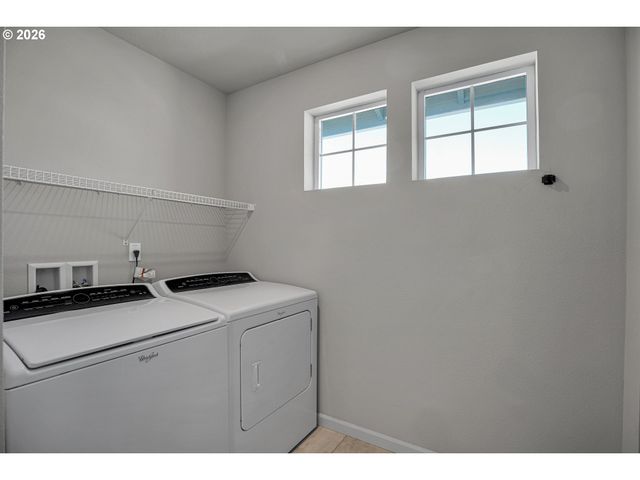 6098 SAVANNAH St Se, Albany, OR 97322