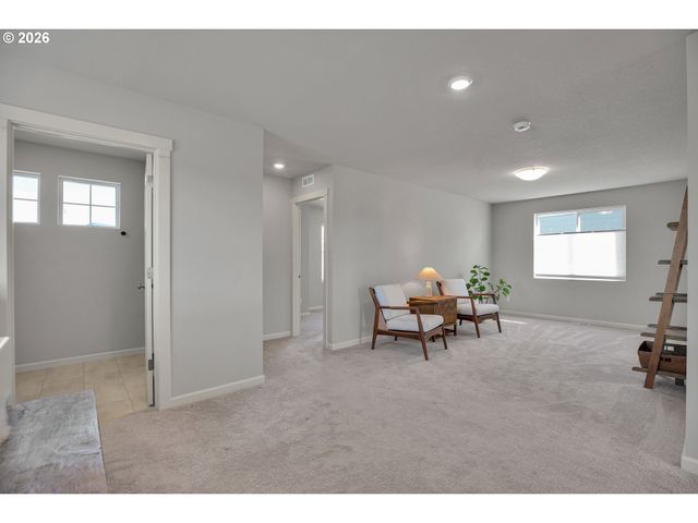 6098 SAVANNAH St Se, Albany, OR 97322