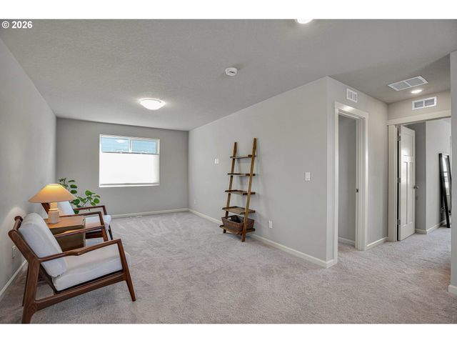 6098 SAVANNAH St Se, Albany, OR 97322