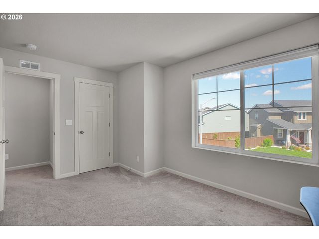 6098 SAVANNAH St Se, Albany, OR 97322