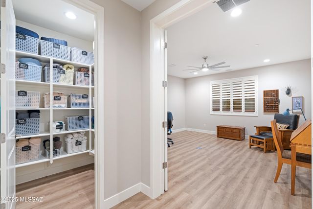 2692 E Sorbonne Drive, Green Valley, AZ 85614