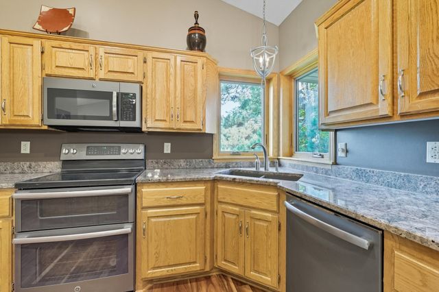 435 147th Lane NE, Ham Lake, MN 55304